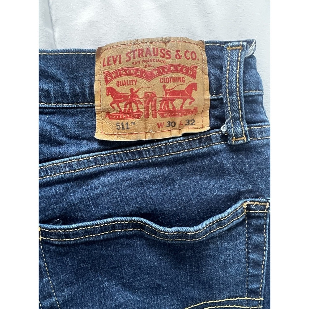 Levi's 511 Slim Fit Jeans Dark Blue Denim 30x32 (128)